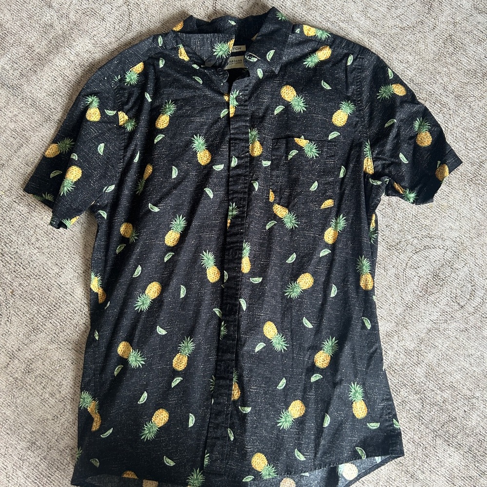 Haggar Black and Yellow Casual Button Down Shirt with Playful Pattern
